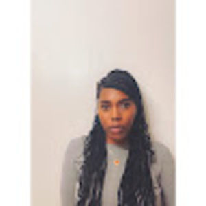 Meet your Posher, Donisha